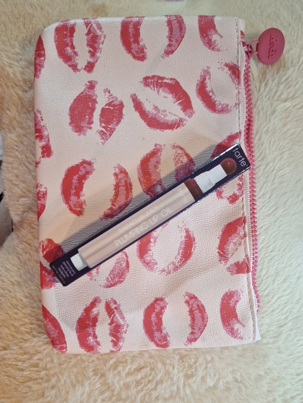 tarte Maracuja Juicy Plumping Lip Oil - nude + Free Pink Lips Bag😇